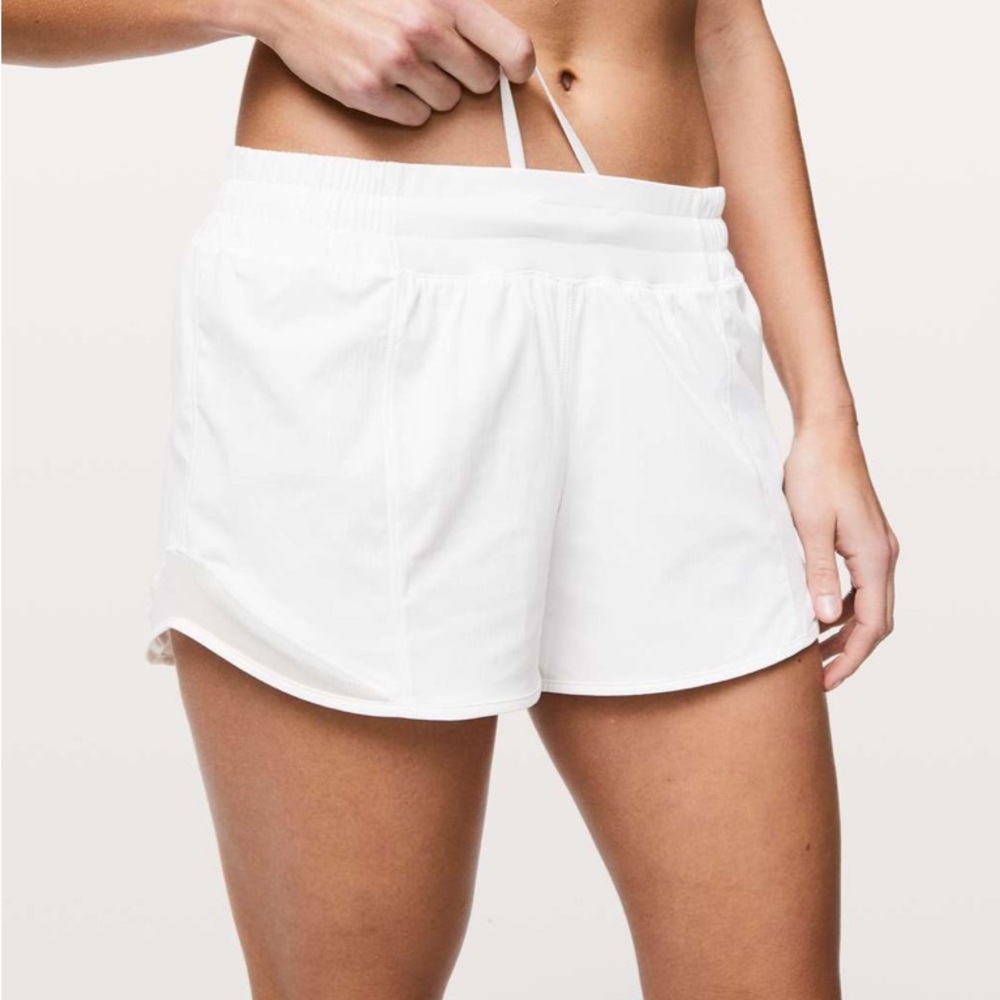 ✨Lululemon Hotty Hot Short II *Long 4" White size 10